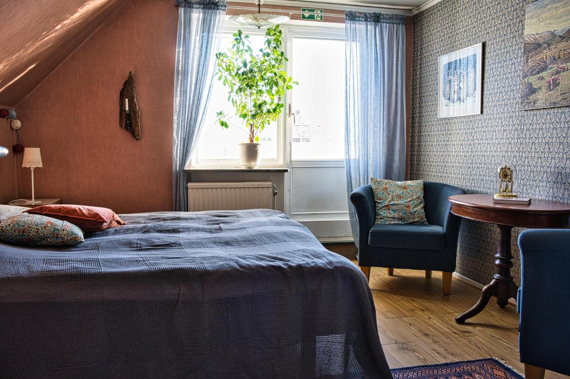 Bed And Books Pa Oesterlens Gaesthaerbaerge Glemminge 외부 사진